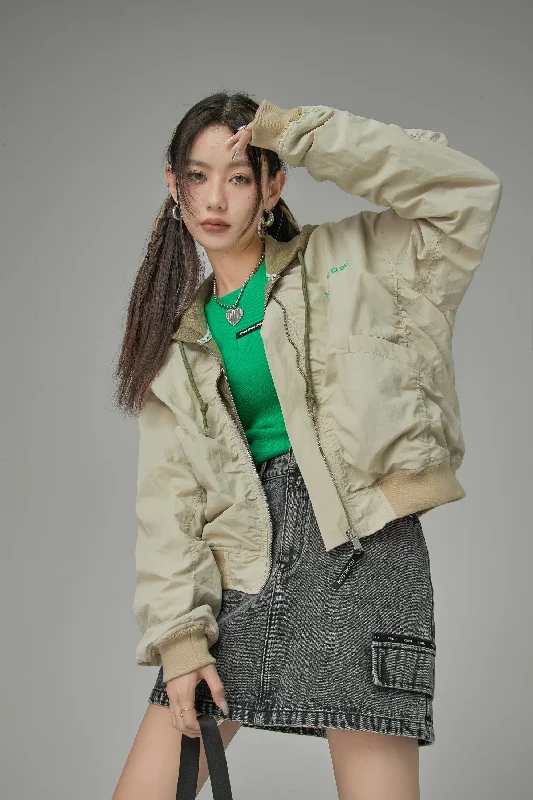 Simple And Comfortable Anything But Predictable Jumper Jacket