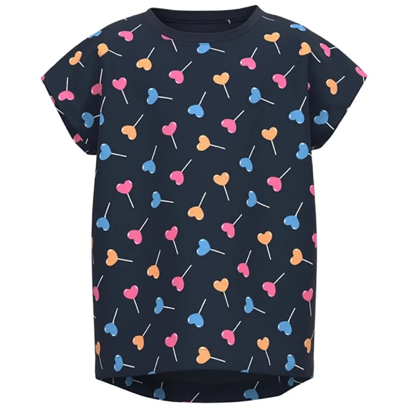 Versatile Items Name it Dark Sapphire Lollipop AOP Vigga T-Shirt