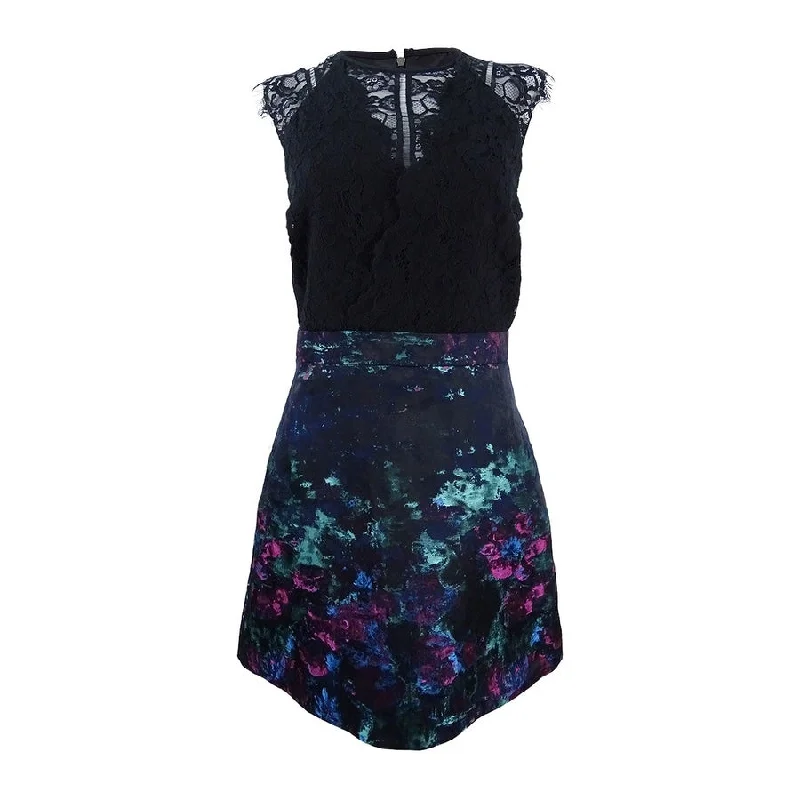 Cozy Dress Laundry by Shelli Segal Women's Applique Fit & Flare Dress