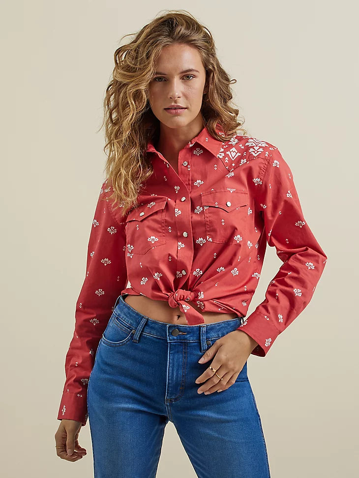 Comfy Pants WRANGLER WOMEN'S  RED RETRO AMERICANA BANDANA WESTERN SNAP SHIRT