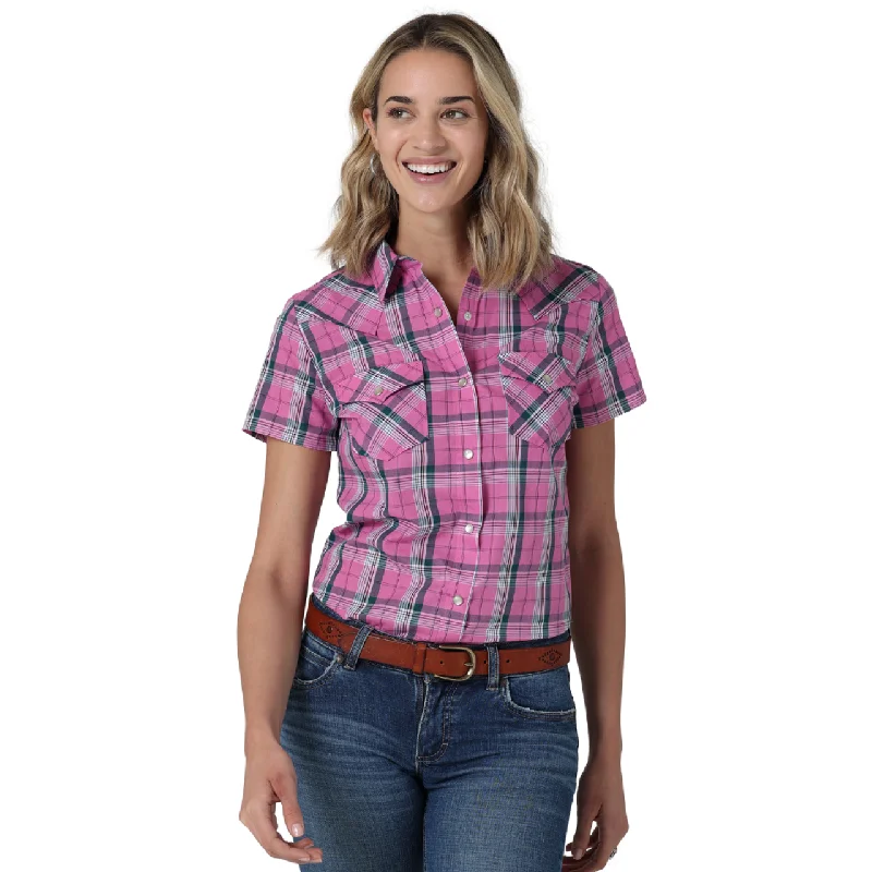 Free Design Women's Wrangler Essential Woven Shirt in Pink/Green