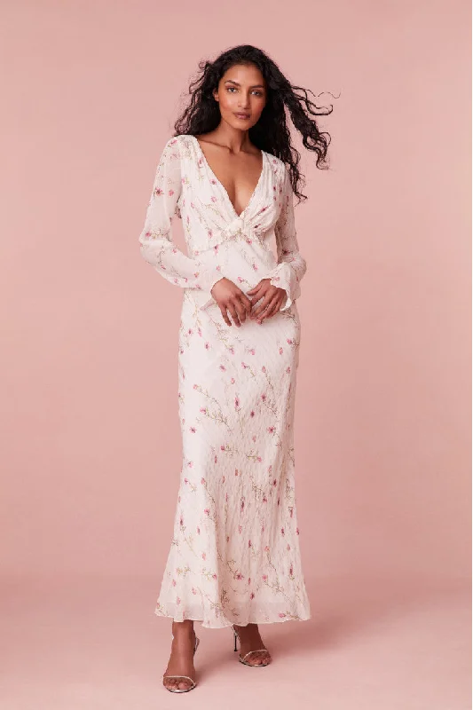 Weekend Comfort Dalila Dainty Floral Maxi Dress