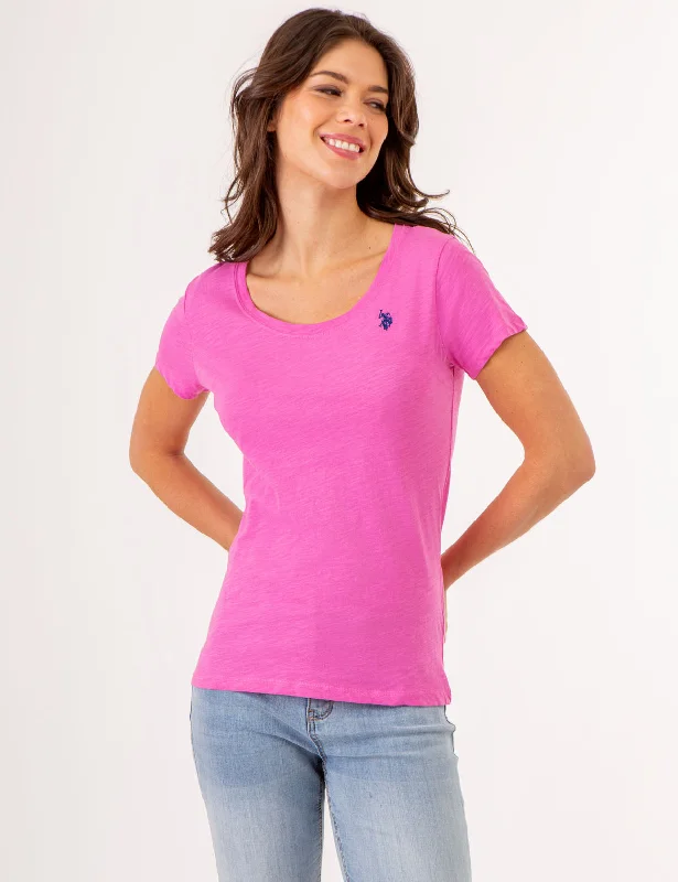 Celebrity Style SCOOP NECK T-SHIRT