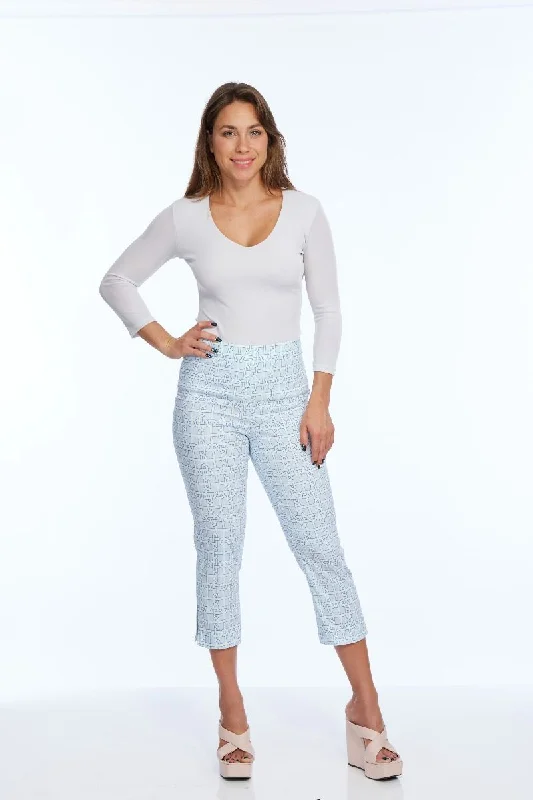 Comfortable Fashion Lior LIO CapriB lue Chain Link