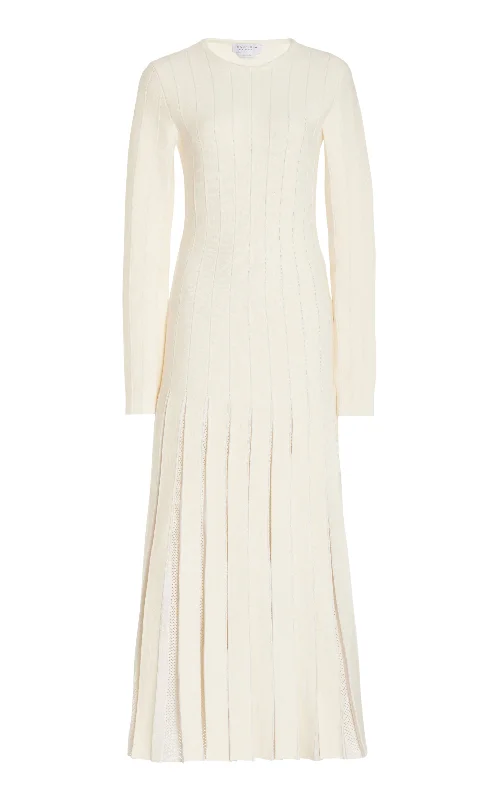 Sporty Elegance Walsh Knit Maxi Pleated Dress in Ivory Wool