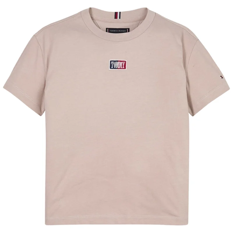 Cozy Look Tommy Hilfiger Timeless Tommy T-Shirt Brandons Stone