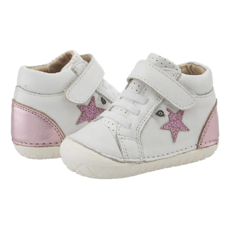 Stylish Wear White Champster Sneakers