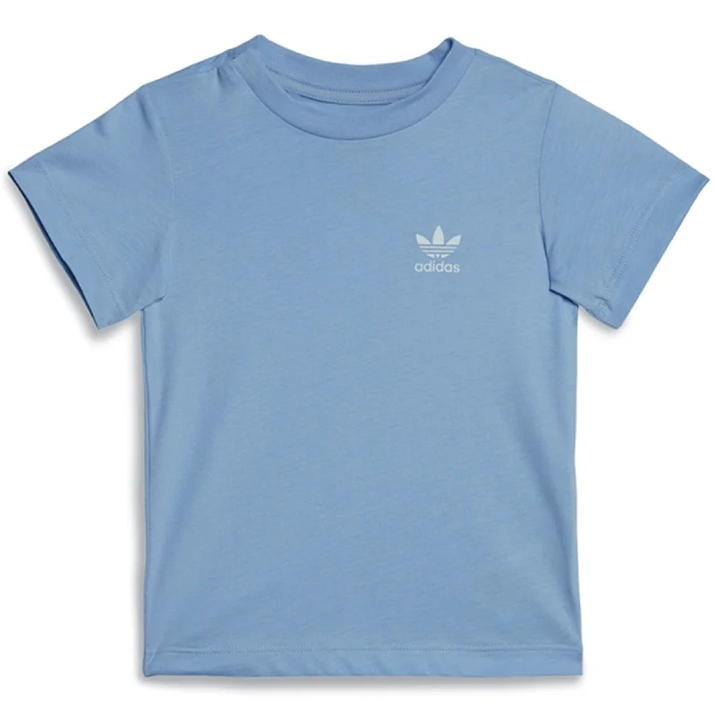Goddess Outfit adidas Originals Light Blue T-Shirt