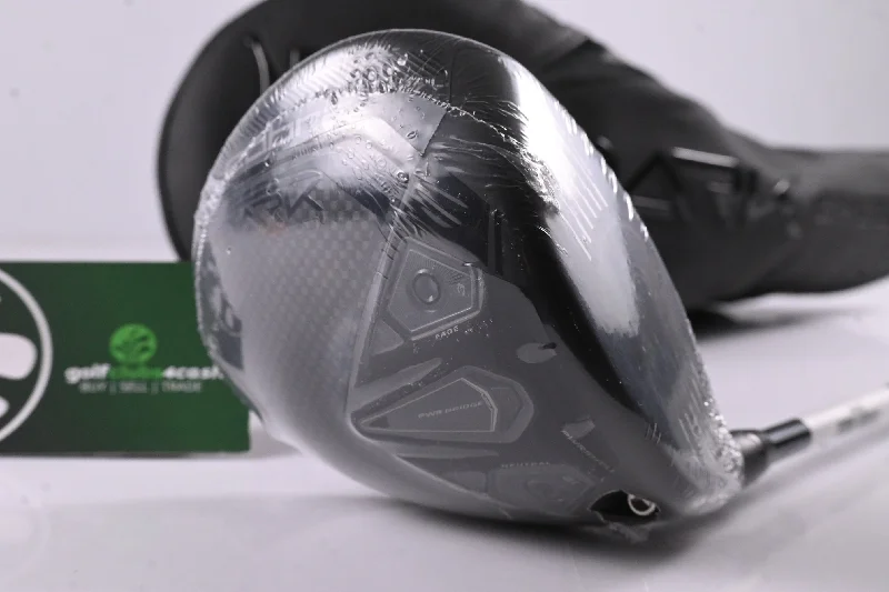 Design And Tailoring Cobra Darkspeed LS Driver / 9 Degree / Stiff Flex UST Lin-Q M40X White 6 Shaft Design And Tailoring Cobra Darkspeed LS Driver / 9 Degree / Stiff Flex UST Lin-Q M40X White 6 Shaft