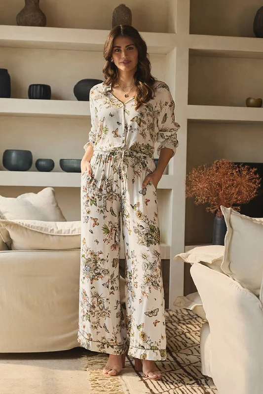 Noble And Elegant Butterfly Print High Rise Relaxed Trousers