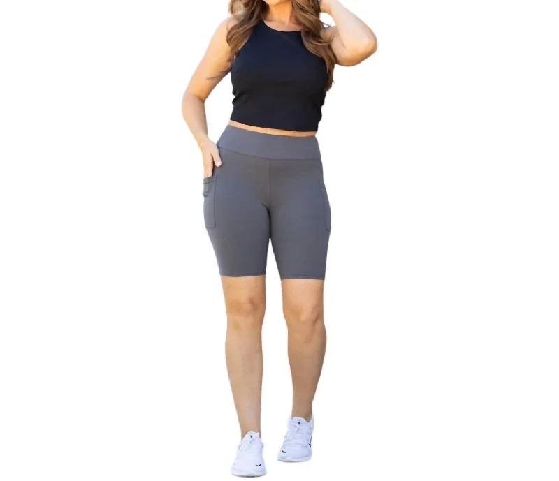 Thin Design Biker Shorts With Pockets In Charcoal