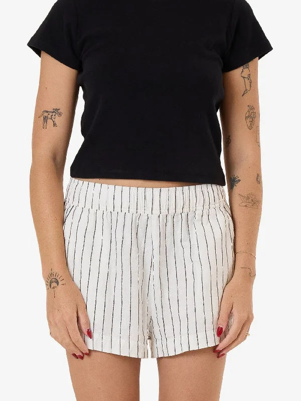 Comfortable Outfits Subline Elastic Short - White