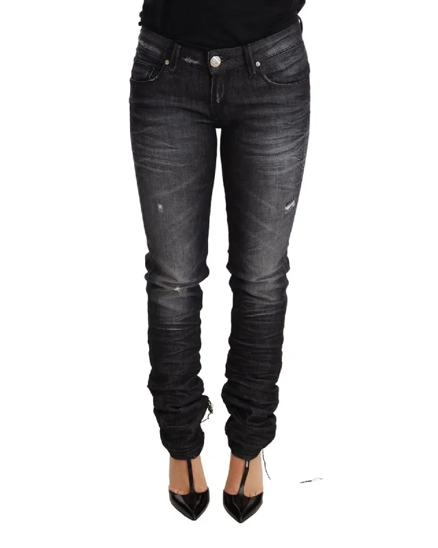 Fashion Classic Authentic ACHT Jeans with Slim Fit Cut and Zipper Closure W26 US Women