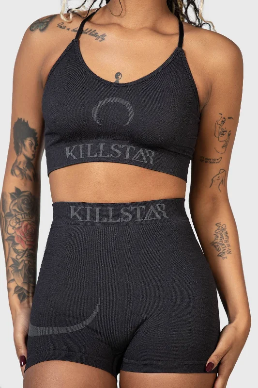Elegant Design Screams Hotpant