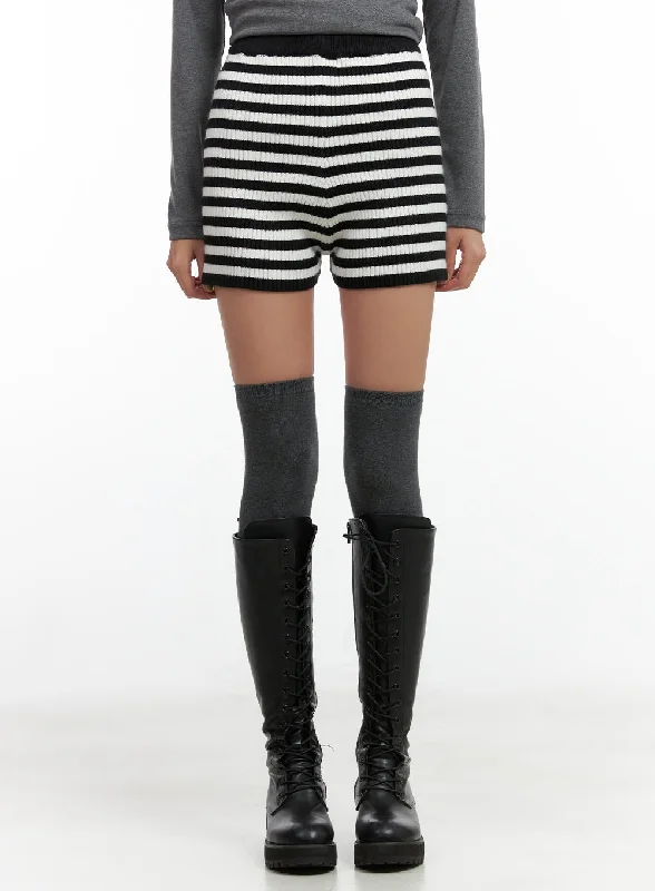 High-end Fashion Stripe Knit Shorts CO424