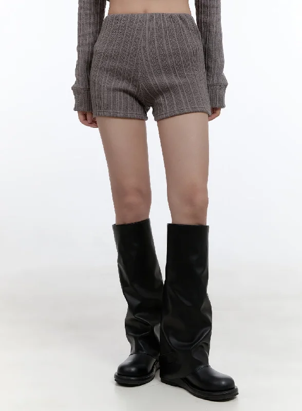 Chic Relaxation Streamline Fit Banded Shorts CS406