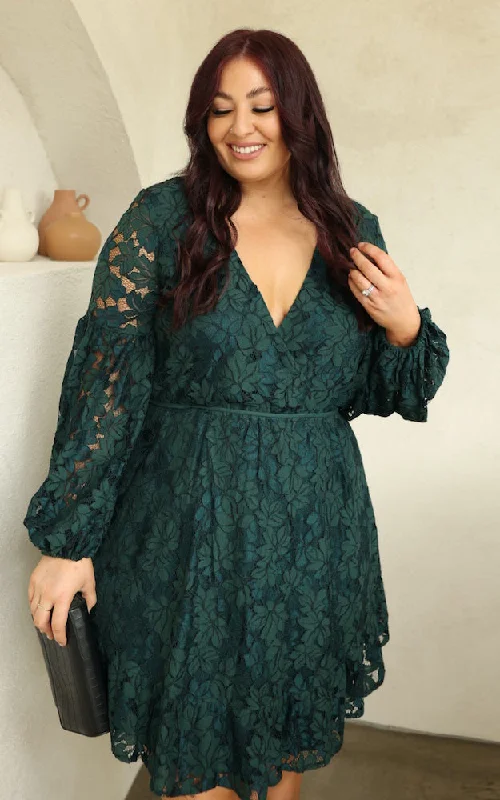 Soft And Comfortable Gardenia Lace Dress - Emerald Teal