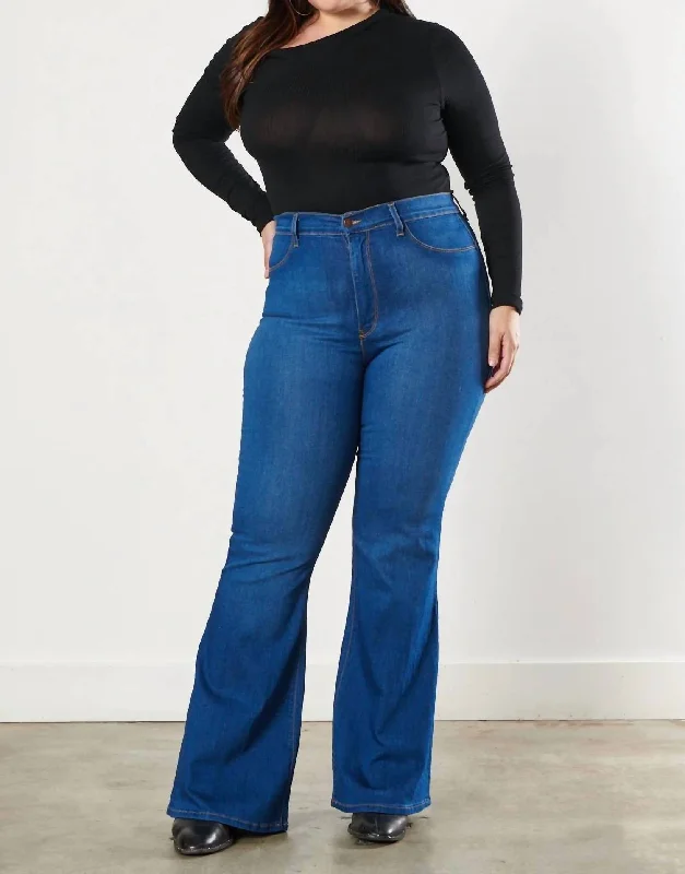 Comfortable And Cold-proof Sweetheart Flare Jeans - Plus In Medium Stone