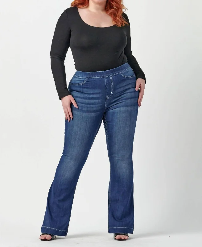 Comfortable Series Plus Mid Rise Flare Jegging In Dark Wash