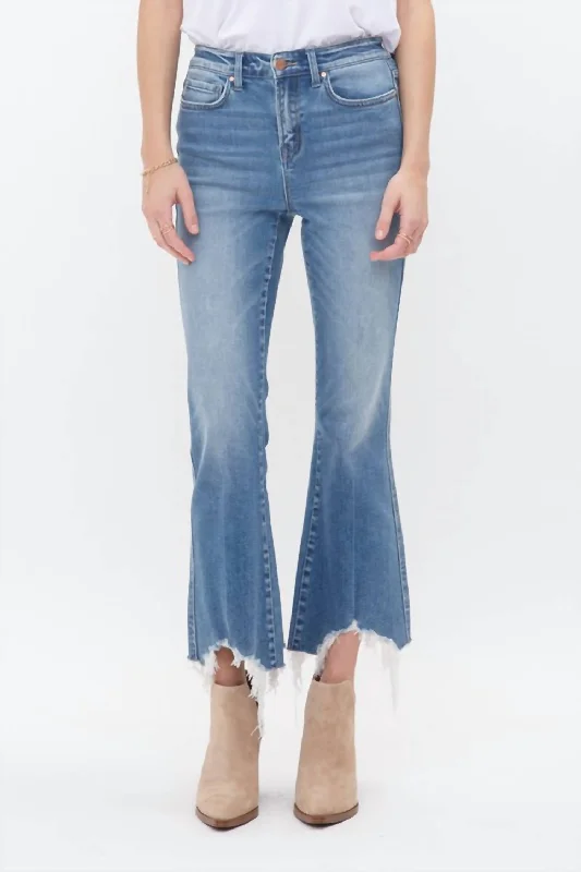 Minimalism High Rise Crop Flare Jeans In Moscato